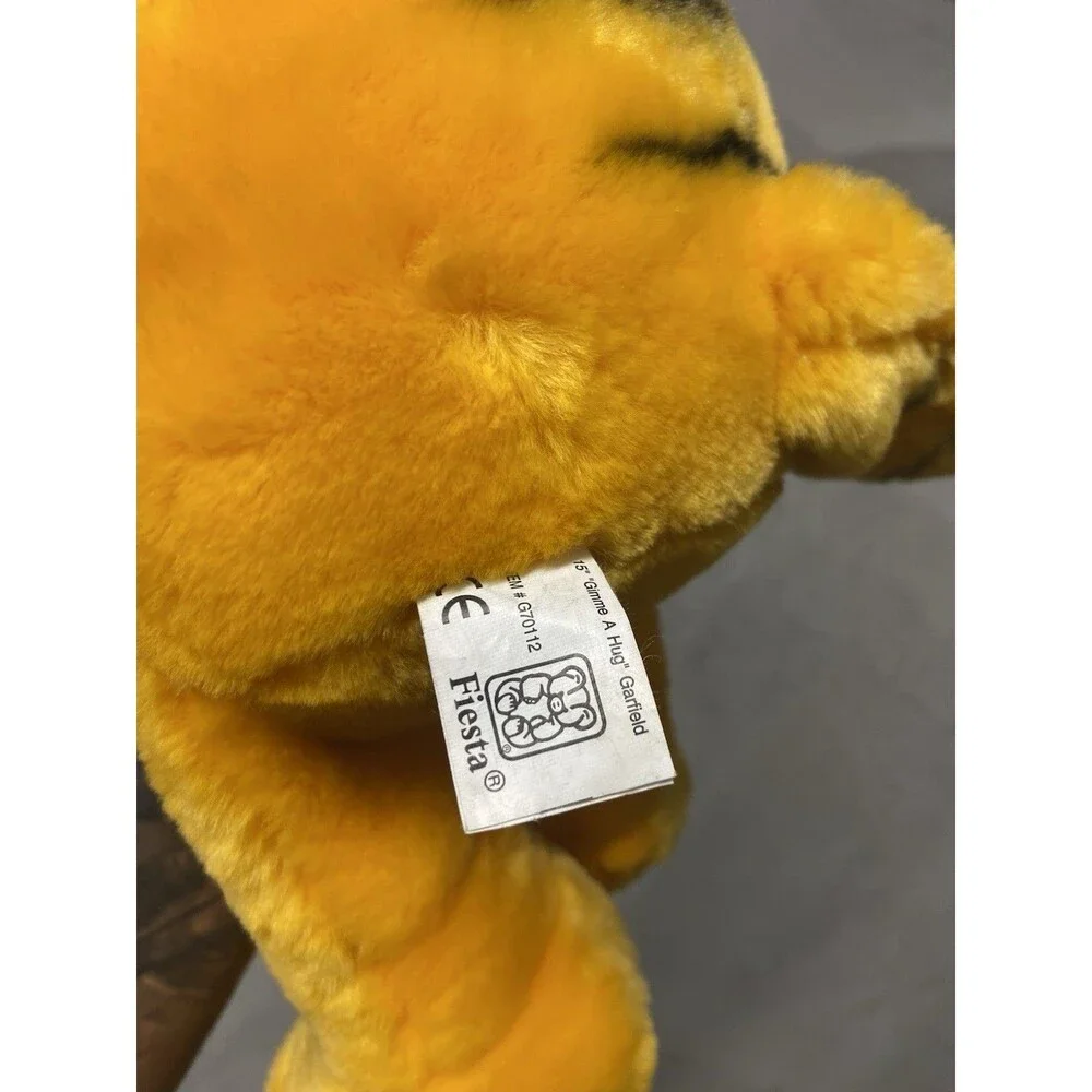 1981 Garfield Plush Cat by Dakin United Feature Syndicate 12